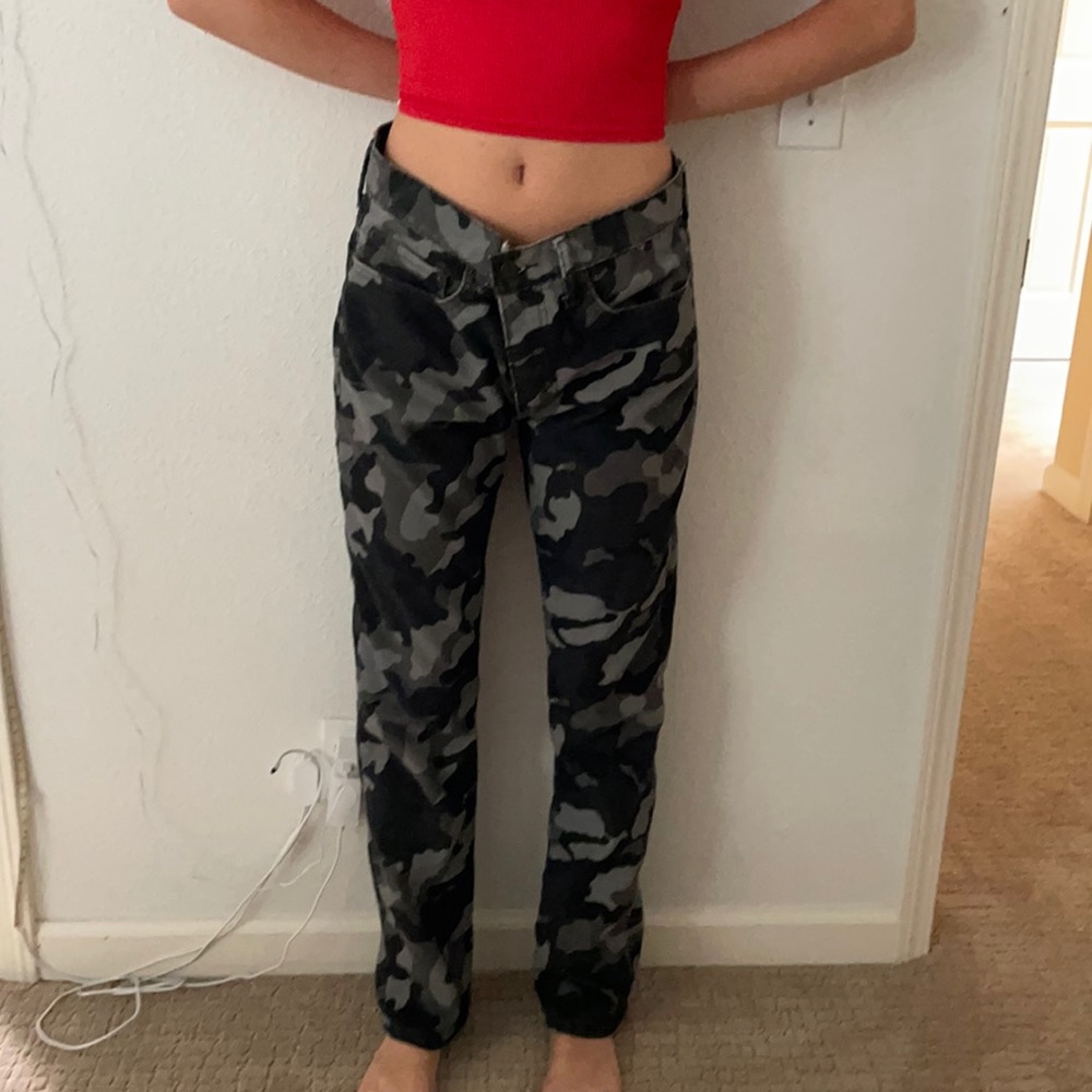 Levis corduroy camo oversized pants